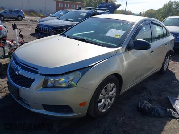 2013 Chevrolet Cruze LS с VIN 1G1PA5SG6D7257480, выставлен на аукционе IAAI как лот 43307707 с пробегом 142 991 миль миль и . История ставок и продаж доступна на DreamBid. Изображение 17.