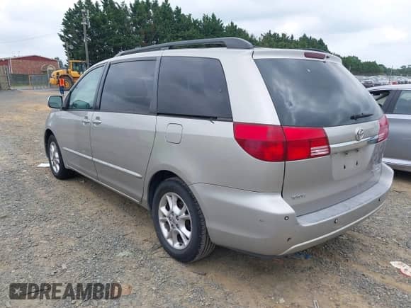 2005 Toyota Sienna XLE z VIN 5TDZA22C25S266616, wystawiony jako IAAI lot #42740146 z przebiegiem 174 213 mil mil oraz . Historia ofert i sprzedaży dostępna na DreamBid. Obrazek 3.