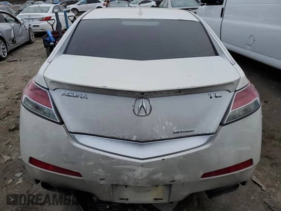 2010 Acura TL Technology с VIN 19UUA9F56AA008994, выставлен на аукционе Copart как лот 87426524 с пробегом 224 393 миль миль и На запчасти • Non repairable. История ставок и продаж доступна на DreamBid. Изображение 6.