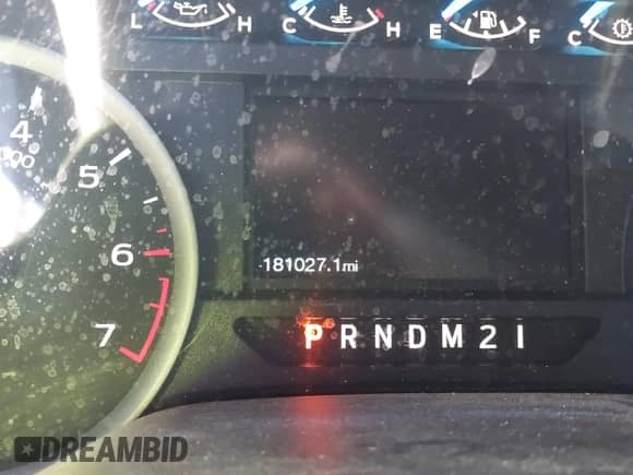 2017 Ford F-150 XLT z VIN 1FTEW1EPXHFB64980, wystawiony jako IAAI lot #43401173 z przebiegiem 181 027 mil mil oraz . Historia ofert i sprzedaży dostępna na DreamBid. Obrazek 15.