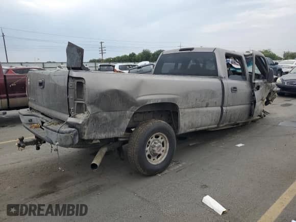 2006 Chevrolet Silverado 3500 SRW Wrk Trk с VIN 1GCHK33D36F199855, выставлен на аукционе Copart как лот 63666395 с пробегом Не указан миль и Списание • Salvage title. История ставок и продаж доступна на DreamBid. Изображение 3.
