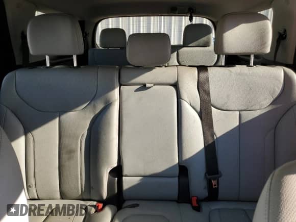 2021 Hyundai Palisade SEL с VIN KM8R4DHE4MU273567, выставлен на аукционе Copart как лот 80314575 с пробегом 97 810 миль миль и Списание • Salvage title. История ставок и продаж доступна на DreamBid. Изображение 10.