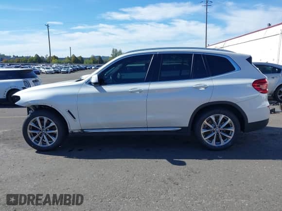 2018 BMW X3 xDrive30i with VIN 5UXTR9C52JLD71418, listed as a IAAI auction lot 43290842 with 59,044 mi miles and . Bid and sale history available at DreamBid. Image 15.