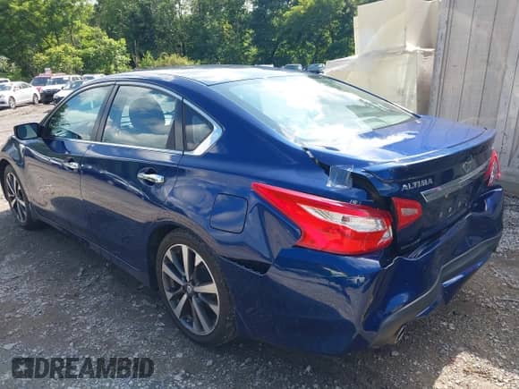 2016 Nissan Altima SL с VIN 1N4AL3AP9GC121892, выставлен на аукционе IAAI как лот 42685986 с пробегом 88 347 миль миль и . История ставок и продаж доступна на DreamBid. Изображение 3.