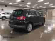 2010 Volkswagen Tiguan SE с VIN WVGBV7AX0AW001089, выставлен на аукционе IAAI как лот 43197345 с пробегом 176 507 миль миль и . История ставок и продаж доступна на DreamBid. Изображение 4.