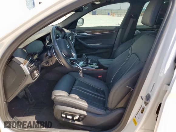 2020 BMW 5 Series 530i с VIN WBAJR3C04LWW54490, выставлен на аукционе Copart как лот 58956965 с пробегом 40 748 миль миль и Списание • Salvage title. История ставок и продаж доступна на DreamBid. Изображение 7.