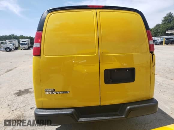 2020 Chevrolet Express Cargo с VIN 1GCWGAFP7L1225904, выставлен на аукционе Copart как лот 67409445 с пробегом 163 758 миль миль и Чистый • Clean title. История ставок и продаж доступна на DreamBid. Изображение 6.