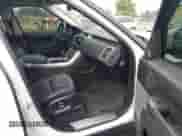 2017 Land Rover Range Rover Sport HSE z VIN SALWR2FV3HA179664, wystawiony jako IAAI lot #42972514 z przebiegiem 146 892 mil mil oraz . Historia ofert i sprzedaży dostępna na DreamBid. Obrazek 5.