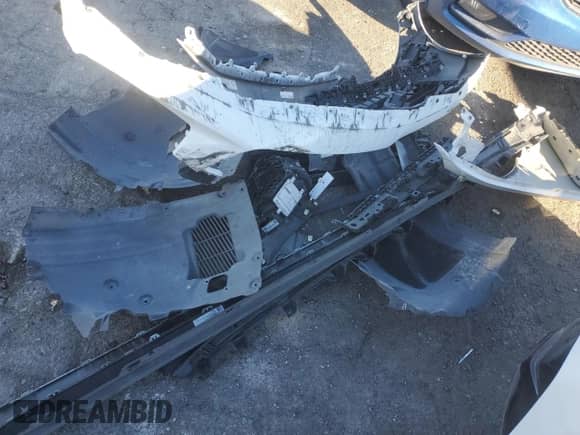 2022 BMW 4 Series M440i xDrive с VIN WBA13AW02NFM05111, выставлен на аукционе Copart как лот 86473164 с пробегом 75 291 миль миль и Списание • Salvage title. История ставок и продаж доступна на DreamBid. Изображение 12.