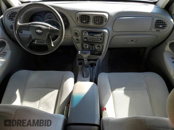 2007 Chevrolet TrailBlazer LT с VIN 1GNDT13S772233939, выставлен на аукционе Copart как лот 81546675 с пробегом 218 248 миль миль и Списание • Salvage title. История ставок и продаж доступна на DreamBid. Изображение 8.