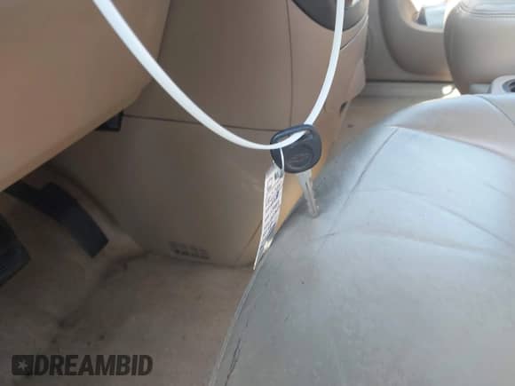 2008 Chevrolet Uplander 1LT with VIN 1GNDV33WX8D107704, listed as a IAAI auction lot 43240610 with 159,513 mi miles and . Bid and sale history available at DreamBid. Image 12.