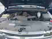 2005 Chevrolet Tahoe LT z VIN 1GNEC13T85J189000, wystawiony jako IAAI lot #42361882 z przebiegiem 212 074 mil mil oraz . Historia ofert i sprzedaży dostępna na DreamBid. Obrazek 10.