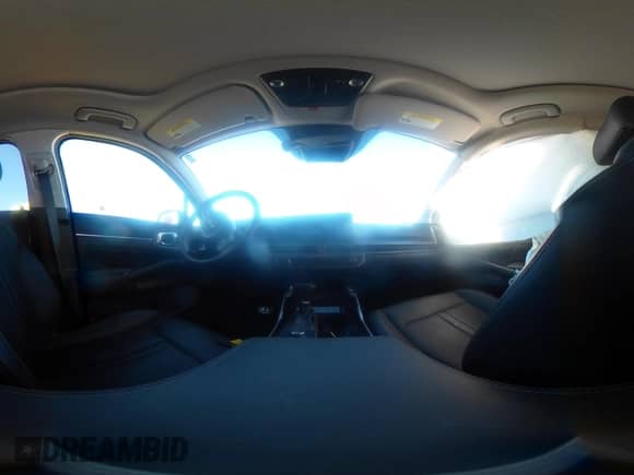 2024 Kia Sorento SX z VIN 5XYRK4JF0RG253712, wystawiony jako IAAI lot #41220130 z przebiegiem 13 072 mil mil oraz . Historia ofert i sprzedaży dostępna na DreamBid. Obrazek 18.