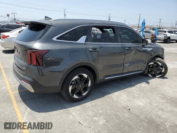 2025 Kia Sorento SX Prestige с VIN KNDRMDJH0S5326135, выставлен на аукционе Copart как лот 62369945 с пробегом Не указан миль и Списание • Salvage title. История ставок и продаж доступна на DreamBid. Изображение 3.