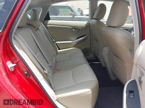 2013 Toyota Prius One z VIN JTDKN3DU9D1683891, wystawiony jako IAAI lot #42458187 z przebiegiem 284 914 mil mil oraz . Historia ofert i sprzedaży dostępna na DreamBid. Obrazek 8.