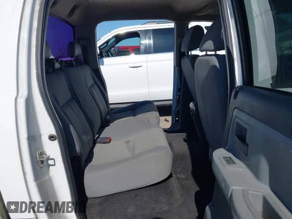 2008 Dodge Dakota SXT with VIN 1D7HE38K38S551508, listed as a IAAI auction lot 42831052 with 129,006 mi miles and . Bid and sale history available at DreamBid. Image 8.