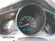 2012 Chevrolet Malibu 1LS z VIN 1G1ZB5E01CF266581, wystawiony jako IAAI lot #43260293 z przebiegiem 140 084 mil mil oraz . Historia ofert i sprzedaży dostępna na DreamBid. Obrazek 7.