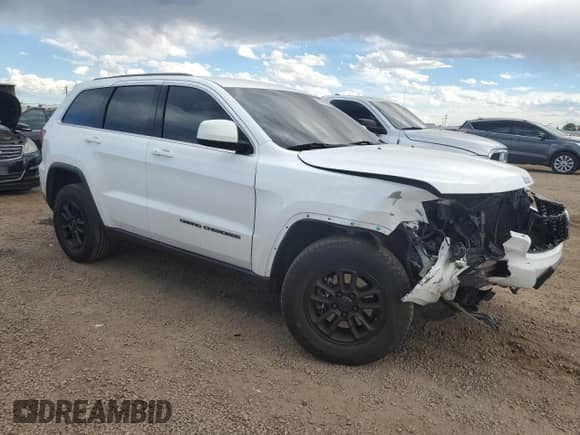 2020 Jeep Grand Cherokee Altitude with VIN 1C4RJFAG6LC447924, listed as a Copart auction lot 80456525 with 95,553 mi miles and Salvage title. Bid and sale history available at DreamBid. Image 4.