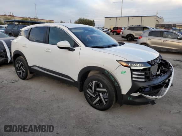 2025 Nissan Kicks SV с VIN 3N8AP6CA2SL435815, выставлен на аукционе Copart как лот 70169545 с пробегом 1 287 миль миль и Списание • Salvage title. История ставок и продаж доступна на DreamBid. Изображение 4.