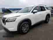 2025 Nissan Pathfinder SV с VIN 5N1DR3BA8SC236939, выставлен на аукционе Copart как лот 68914785 с пробегом 11 613 миль миль и Чистый • Clean title. История ставок и продаж доступна на DreamBid. Изображение 1.