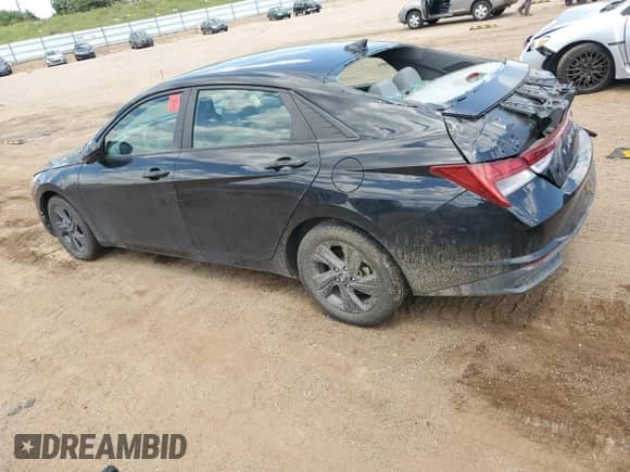 2022 Hyundai Elantra Blue z VIN KMHLM4AJ3NU018777, wystawiony jako Copart lot #63441865 z przebiegiem Nie podano mil oraz Szkoda całkowita • Salvage title. Historia ofert i sprzedaży dostępna na DreamBid. Obrazek 2.