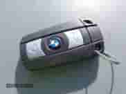 2010 BMW 3 Series 328i z VIN WBAPH5C57AA440298, wystawiony jako IAAI lot #42485008 z przebiegiem 162 072 mil mil oraz . Historia ofert i sprzedaży dostępna na DreamBid. Obrazek 11.