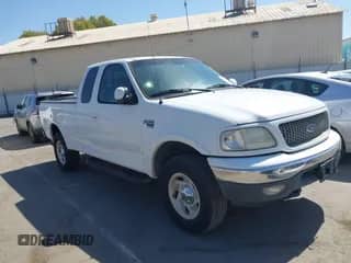 2000 Ford F-150 XL z VIN 1FTRX18L1YKA75278, wystawiony jako IAAI lot #43070387 z przebiegiem 241 771 mil mil oraz . Historia ofert i sprzedaży dostępna na DreamBid. Obrazek 1.