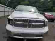 2016 Ram 1500 SLT z VIN 1C6RR6GG2GS163905, wystawiony jako Copart lot #58895285 z przebiegiem 119 539 mil mil oraz Szkoda całkowita • Salvage title. Historia ofert i sprzedaży dostępna na DreamBid. Obrazek 5.