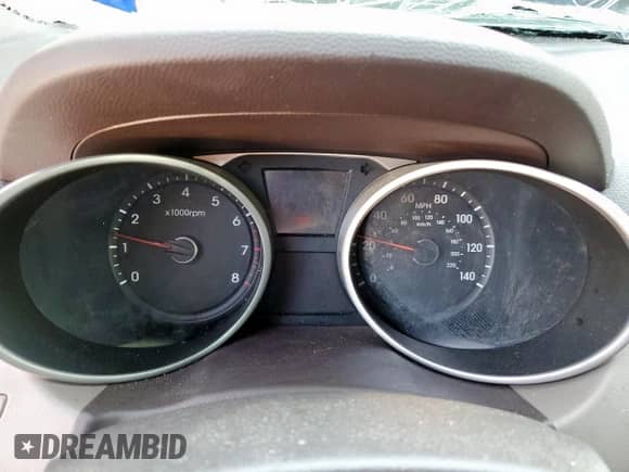 2013 Hyundai Tucson GLS z VIN KM8JU3AC0DU615712, wystawiony jako Copart lot #67273215 z przebiegiem Nie podano mil oraz Szkoda całkowita • Salvage title. Historia ofert i sprzedaży dostępna na DreamBid. Obrazek 9.