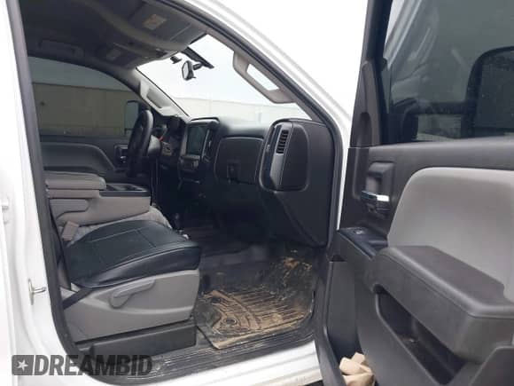 2017 Chevrolet Silverado 2500HD Work Truck z VIN 1GC1KUEG5HF222795, wystawiony jako IAAI lot #41717477 z przebiegiem 223 784 mil mil oraz . Historia ofert i sprzedaży dostępna na DreamBid. Obrazek 5.