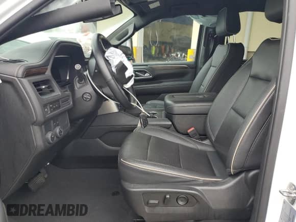 2023 Chevrolet Suburban Premier с VIN 1GNSCFKDXPR355239, выставлен на аукционе Copart как лот 80282535 с пробегом Не указан миль и Списание • Salvage title. История ставок и продаж доступна на DreamBid. Изображение 7.