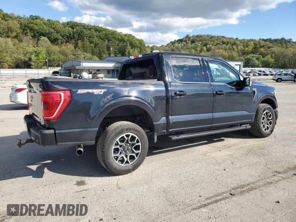 2021 Ford F-150 XLT z VIN 1FTEW1EP9MKD97833, wystawiony jako Copart lot #82365345 z przebiegiem 69 770 mil mil oraz Szkoda całkowita • Salvage title. Historia ofert i sprzedaży dostępna na DreamBid. Obrazek 3.