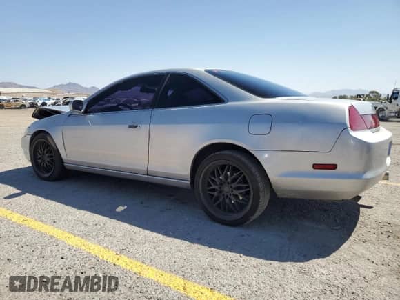 2000 Honda Accord EX with VIN 1HGCG2251YA003767, listed as a Copart auction lot 68536895 with 159,690 mi miles and Salvage title. Bid and sale history available at DreamBid. Image 2.