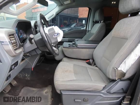 2022 Ford F-150 XL с VIN 1FTEW1EP7NKD51600, выставлен на аукционе Copart как лот 87055095 с пробегом 80 891 миль миль и Списание • Salvage title. История ставок и продаж доступна на DreamBid. Изображение 9.