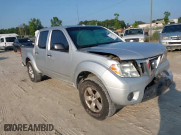 2013 Nissan Frontier SL с VIN 1N6AD0ERXDN737583, выставлен на аукционе IAAI как лот 42406774 с пробегом 121 082 миль миль и . История ставок и продаж доступна на DreamBid. Изображение 1.