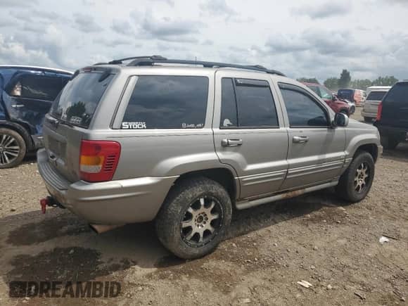 2002 Jeep Grand Cherokee Overland с VIN 1J8GW68J92C100704, выставлен на аукционе Copart как лот 66278545 с пробегом 176 651 миль миль и Чистый • Clean title. История ставок и продаж доступна на DreamBid. Изображение 3.