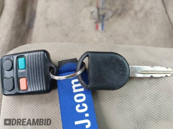 2006 Ford Mustang Standard с VIN 1ZVFT80N465156272, выставлен на аукционе IAAI как лот 43239611 с пробегом 209 867 миль миль и . История ставок и продаж доступна на DreamBid. Изображение 11.