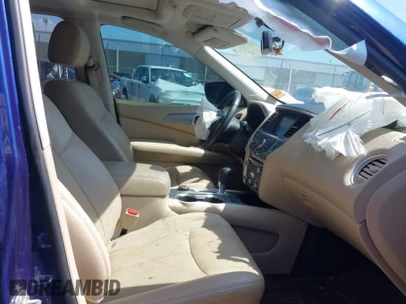 2018 Nissan Pathfinder SL with VIN 5N1DR2MM9JC678015, listed as a IAAI auction lot 42775938 with 101,859 mi miles and . Bid and sale history available at DreamBid. Image 5.