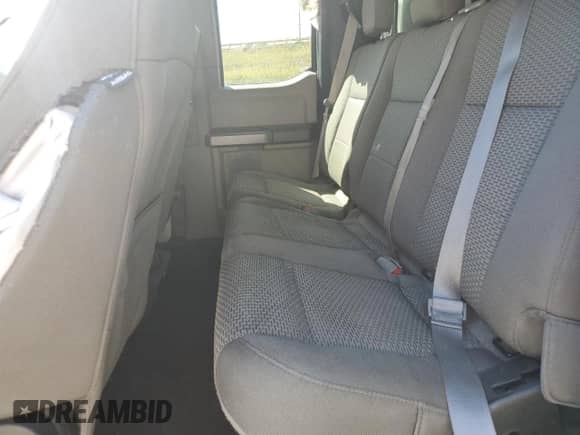 2019 Ford F-150 XLT с VIN 1FTFX1E51KKE89712, выставлен на аукционе Copart как лот 82225795 с пробегом 110 543 миль миль и Списание • Salvage title. История ставок и продаж доступна на DreamBid. Изображение 10.