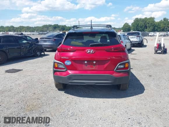 2020 Hyundai Kona SEL с VIN KM8K22AA2LU552369, выставлен на аукционе IAAI как лот 43071512 с пробегом 81 820 миль миль и . История ставок и продаж доступна на DreamBid. Изображение 16.