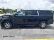 2023 Chevrolet Suburban LT z VIN 1GNSKCKD4PR382714, wystawiony jako IAAI lot #42739708 z przebiegiem 58 318 mil mil oraz . Historia ofert i sprzedaży dostępna na DreamBid. Obrazek 14.