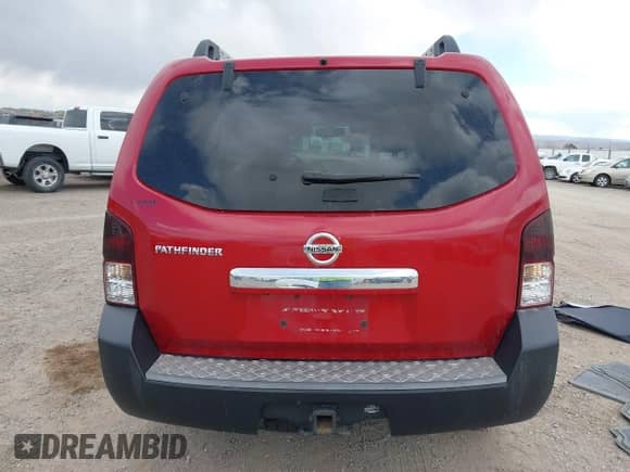 2011 Nissan Pathfinder SV with VIN 5N1AR1NBXBC605683, listed as a IAAI auction lot 42014297 with 187,906 mi miles and . Bid and sale history available at DreamBid. Image 16.