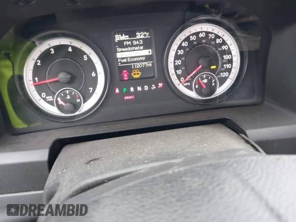 2014 Ram 1500 Express z VIN 3C6JR7AT0EG153404, wystawiony jako IAAI lot #41483525 z przebiegiem 112 077 mil mil oraz . Historia ofert i sprzedaży dostępna na DreamBid. Obrazek 15.