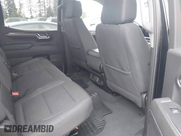 2024 GMC Sierra 1500 SLE with VIN 3GTPUBEK2RG415788, listed as a IAAI auction lot 41580653 with 17,468 mi miles and . Bid and sale history available at DreamBid. Image 8.