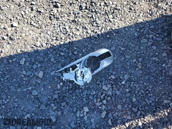 2014 Subaru Forester z VIN JF2SJCLC4EH555749, wystawiony jako Copart lot #70852025 z przebiegiem 137 599 mil mil oraz Szkoda całkowita • Salvage title. Historia ofert i sprzedaży dostępna na DreamBid. Obrazek 13.