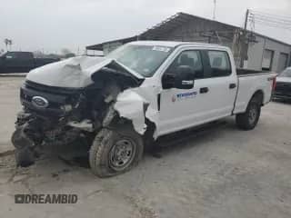 2020 Ford F-250 XL с VIN 1FT7W2B6XLEC23065, выставлен на аукционе Copart как лот 50837795 с пробегом 153 595 миль миль и Чистый • Clean title. История ставок и продаж доступна на DreamBid. Изображение 1.