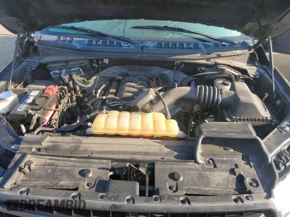 2018 Ford F-150 XLT z VIN 1FTEW1E56JKD98593, wystawiony jako Copart lot #81288875 z przebiegiem 87 548 mil mil oraz Szkoda całkowita • Salvage title. Historia ofert i sprzedaży dostępna na DreamBid. Obrazek 11.