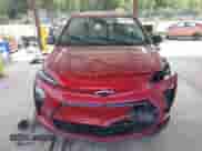2022 Chevrolet Bolt EUV Premier z VIN 1G1FZ6S00N4117733, wystawiony jako IAAI lot #42504454 z przebiegiem 74 647 mil mil oraz . Historia ofert i sprzedaży dostępna na DreamBid. Obrazek 12.