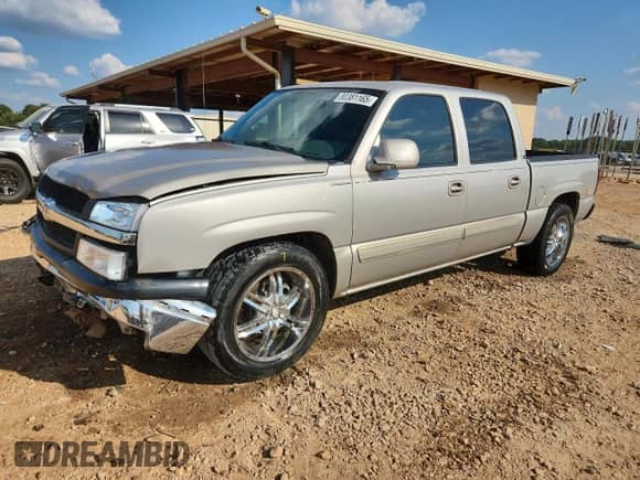 2007 Chevrolet Silverado 1500 LS with VIN 2GCEC13V271143900, listed as a Copart auction lot 80381165 with 200,941 mi miles and Salvage title. Bid and sale history available at DreamBid. Image 1.