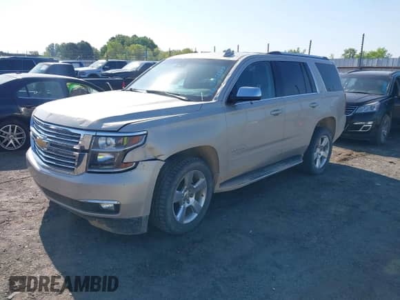 2015 Chevrolet Tahoe LTZ с VIN 1GNSCCKC2FR641297, выставлен на аукционе IAAI как лот 42038387 с пробегом 118 302 миль миль и . История ставок и продаж доступна на DreamBid. Изображение 22.